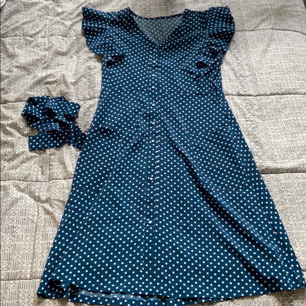 Women’s midi teal button up dress